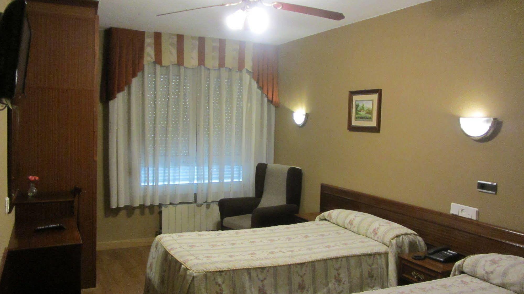 Hotel Bahia Gijon Luaran gambar