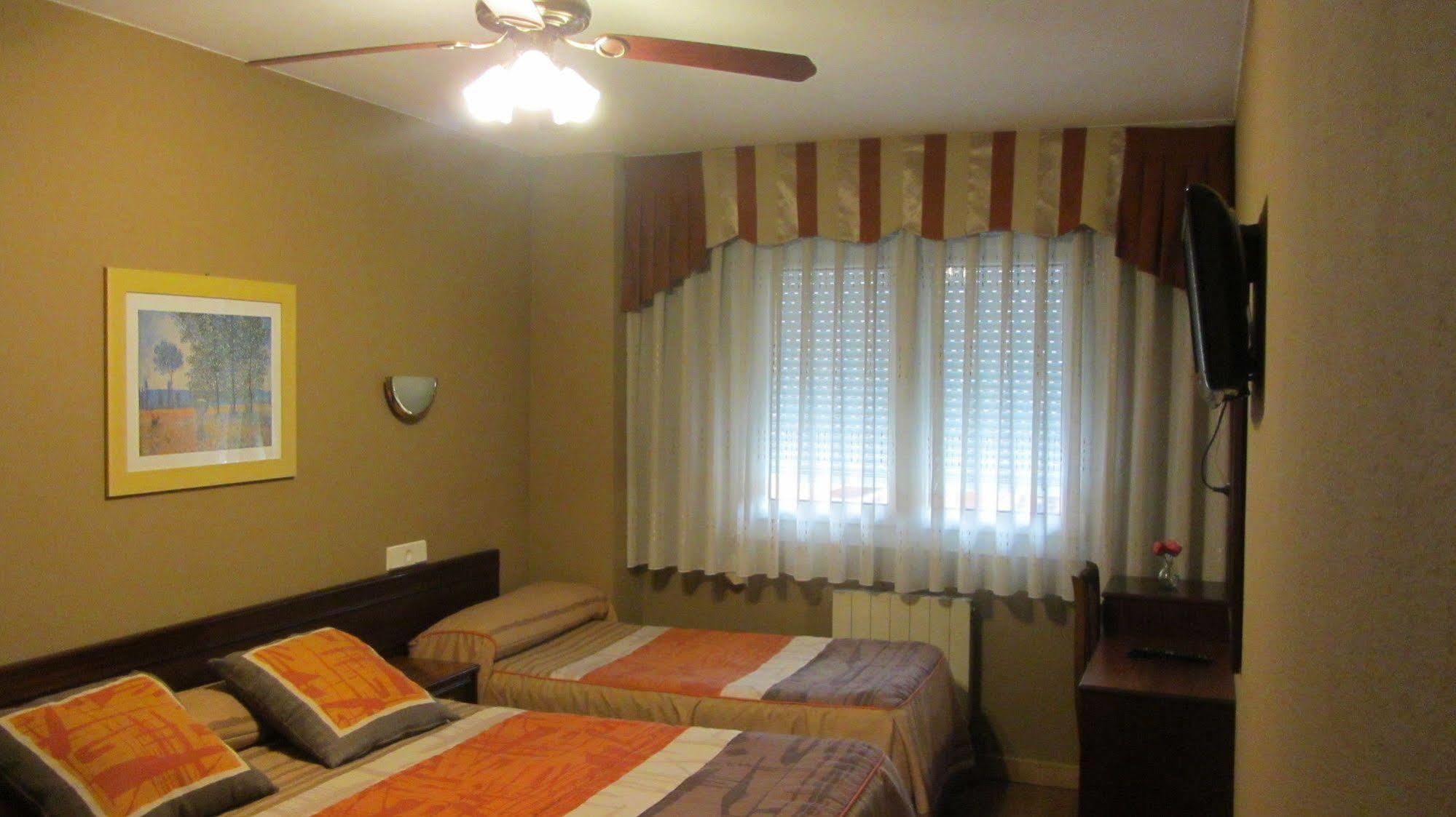 Hotel Bahia Gijon Luaran gambar