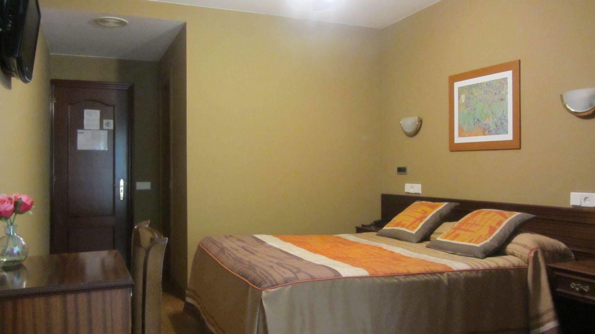 Hotel Bahia Gijon Luaran gambar