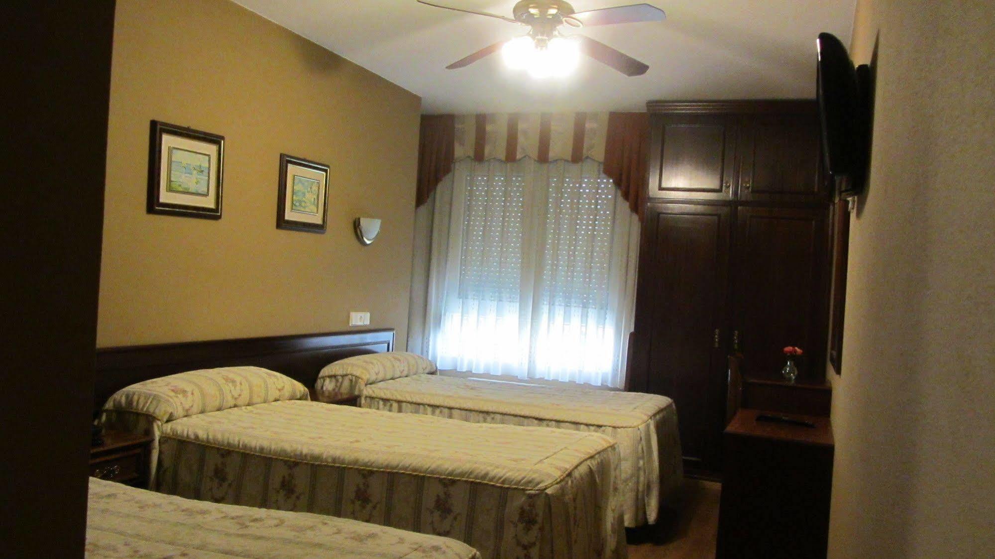 Hotel Bahia Gijon Luaran gambar