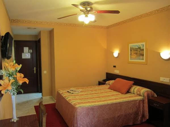 Hotel Bahia Gijon Luaran gambar
